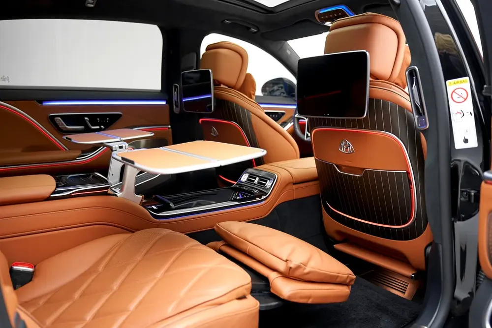 2023 Maybach S 680 V12 Excellent Condition - Image 13