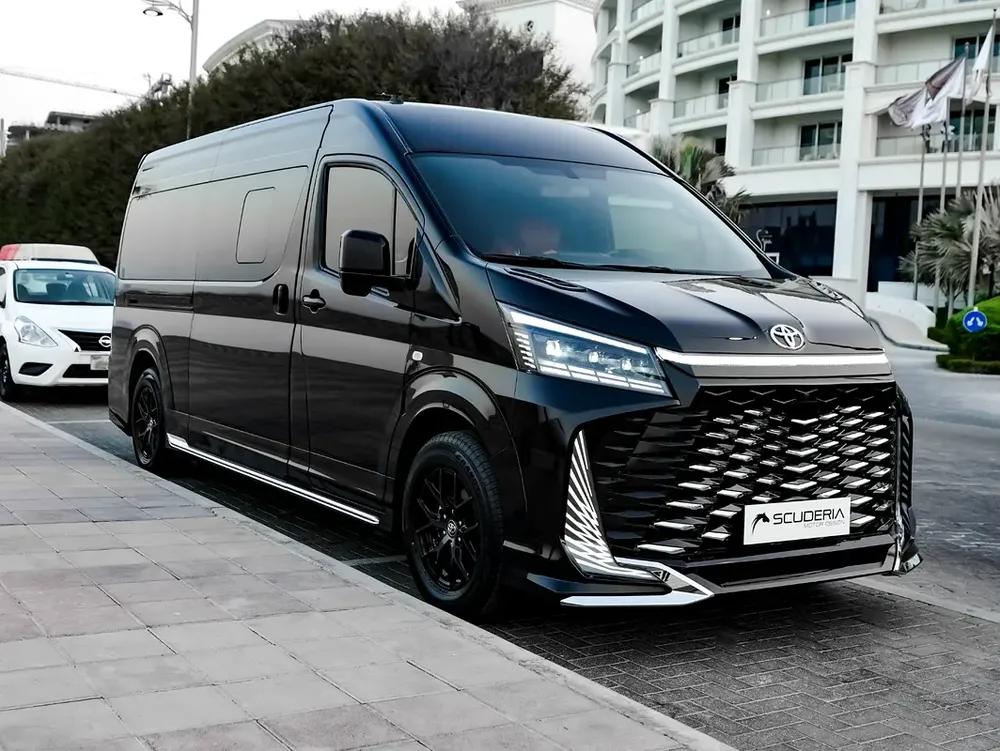 Toyota Hiace Luxury Passenger van - Image 16
