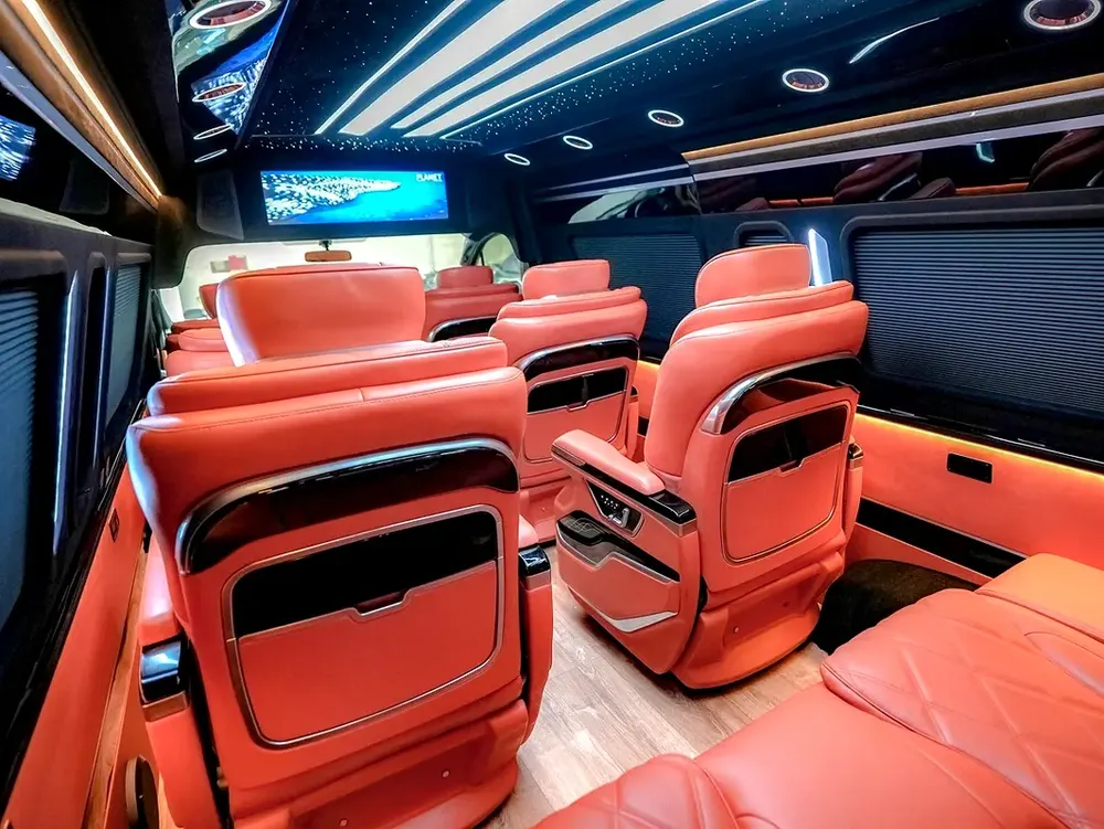 Toyota Hiace Luxury Passenger van - Image 8