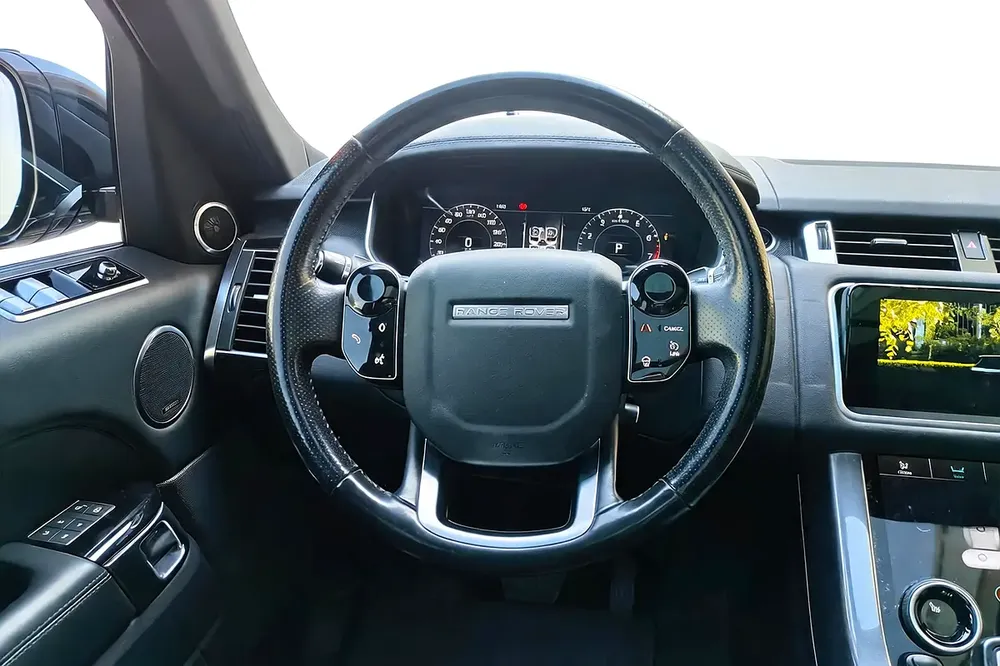 Range Rover Sport HSE 2019 l Canadian Specs l AED 2,252 / Month - Image 13