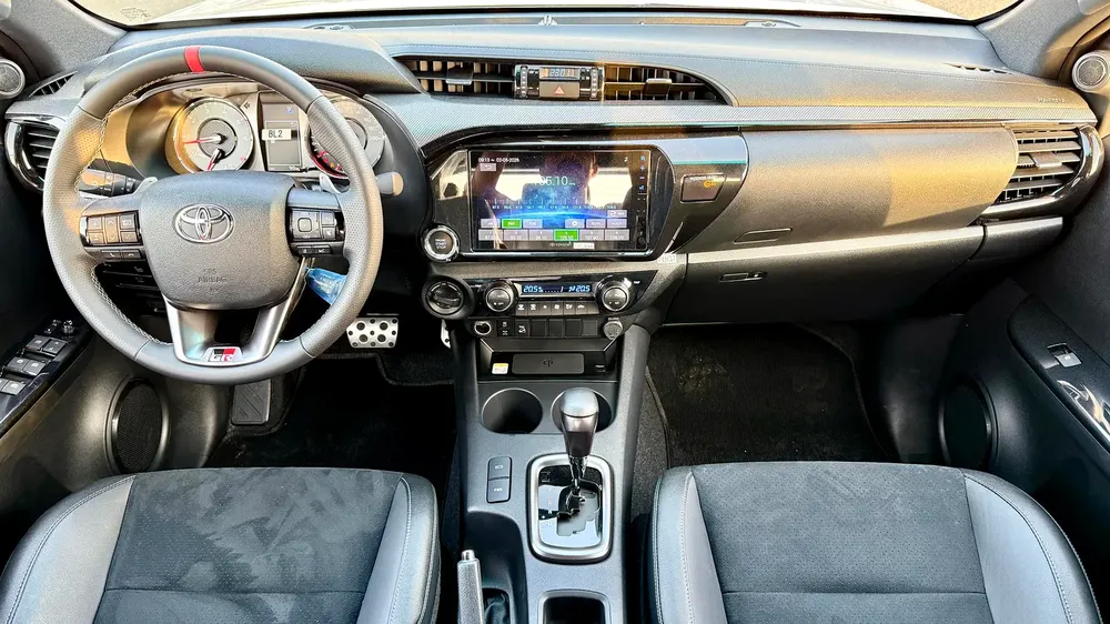 Toyota Hilux GR Sport 2026 GCC Specs - Image 13