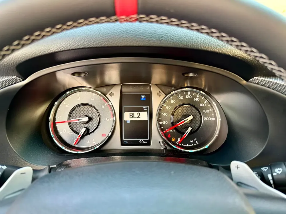 Toyota Hilux GR Sport 2026 GCC Specs - Image 17