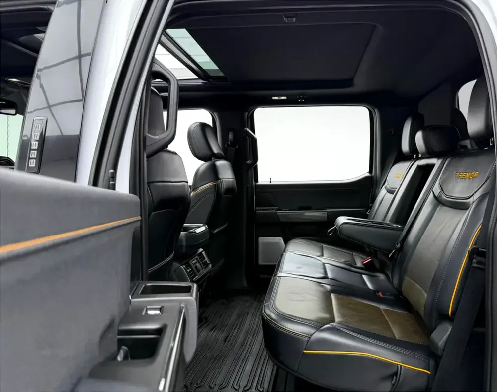 2023 Ford F-150 Tremor , Agency Warranty + Service Contract ,Full Agency Service History ,GCC - Image 16