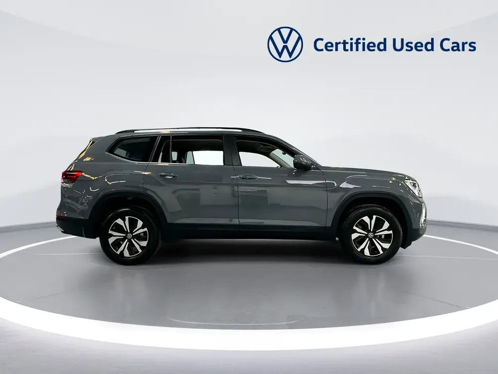 2100 P.M | 20% Downpayment | WARRANTY AND SERVICE | GCC Spec. - Image 4