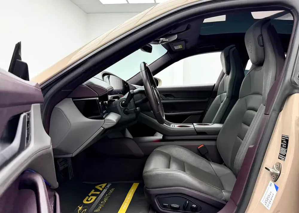 2021 Porsche Taycan, Warranty, Full Porsche Service History, GCC - Image 15
