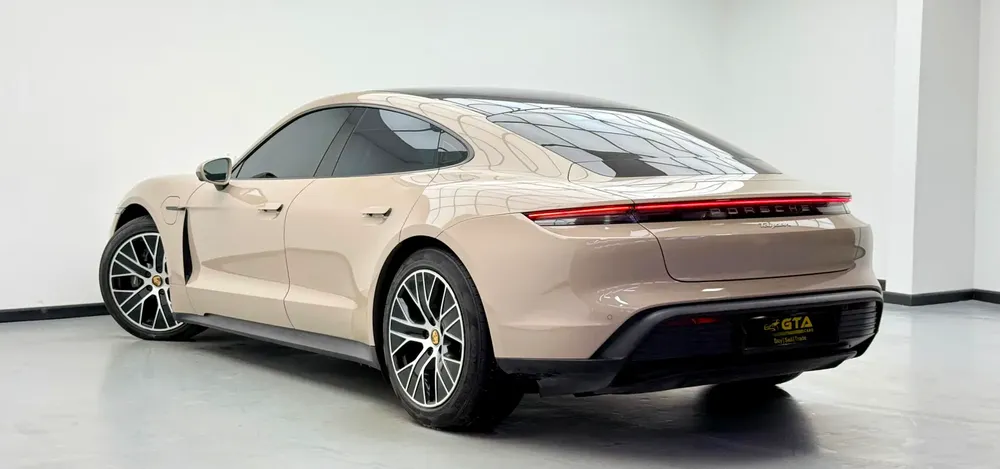 2021 Porsche Taycan, Warranty, Full Porsche Service History, GCC - Image 5