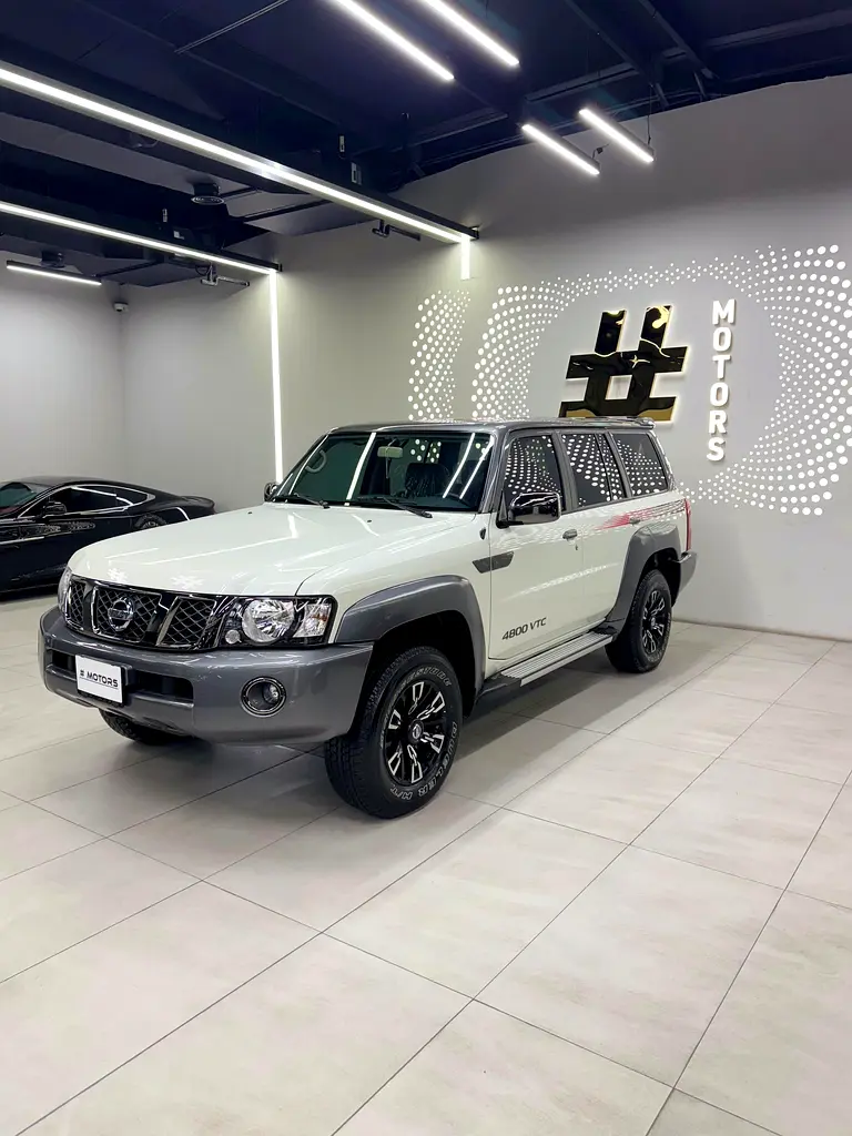 Nissan Safari - Image 6