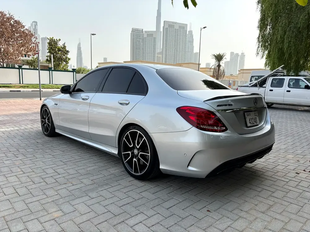 C43 AMG IN PERFECT CONDITION - Image 7