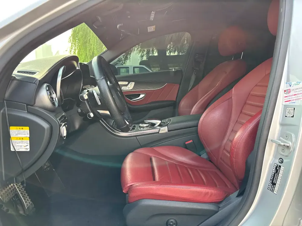 C43 AMG IN PERFECT CONDITION - Image 9