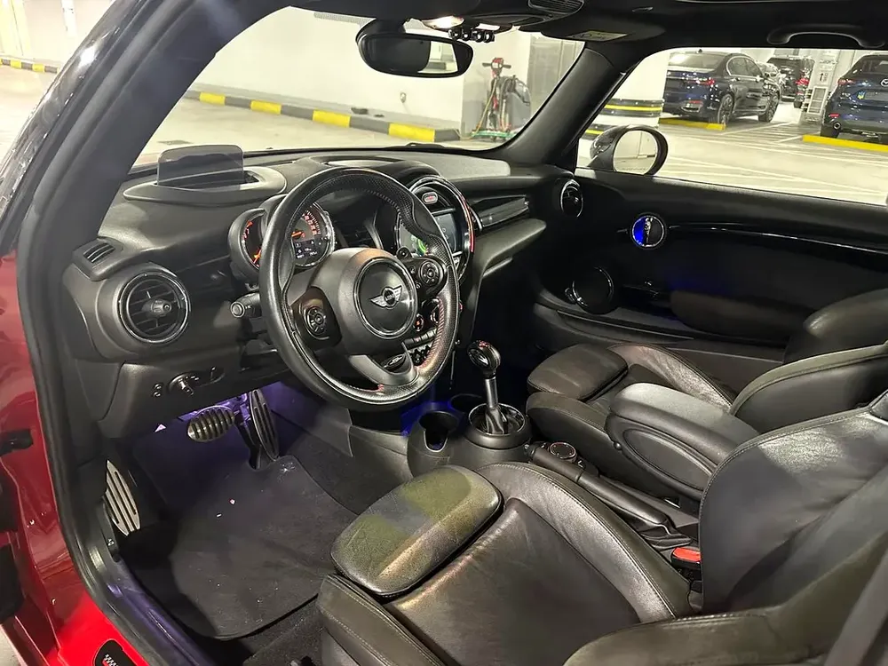 MINI COOPER S JCW  || FULL AGENCY SERVICE  || ORIGINAL PAINT - Image 8