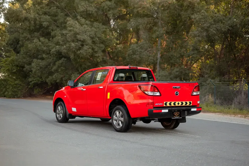 Mazda BT-50 | Double Cabin 4X2 | Manual | GCC Specs | Ref#M99655 - Image 4