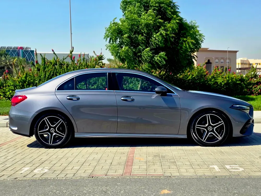 2024 Mercedes-Benz A200 Premium Plus Sedan | Mercedes Warranty  Service Package | Full Option - Image 6