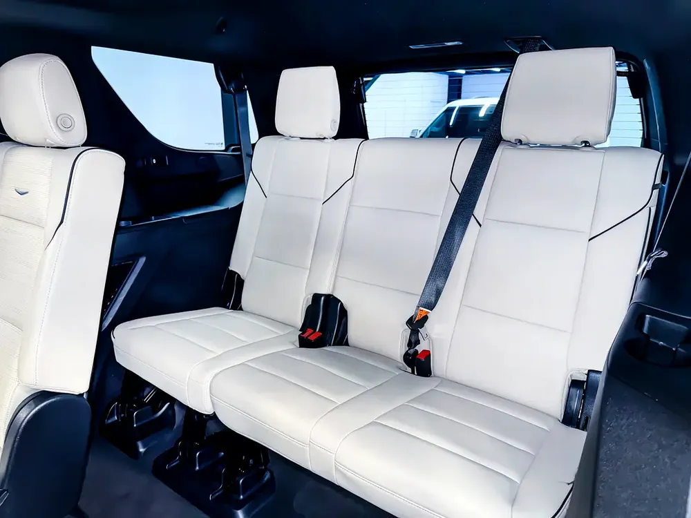 2023 CADILLAC ESCALADE  | DEALER WARRANTY TILL 11/2028 | FULL OPTIONS | IMMACULATE CONDITION - Image 8
