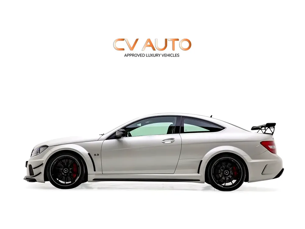 2013 | Mercedes Benz | AMG C 63 Coupe Black Series | GCC Spec - Image 7