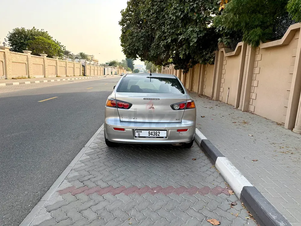 Mitsubishi Lancer 2017, 2.0L, GCC, Accident Free, Original Paint, Service History, 148,000 KM - Image 6