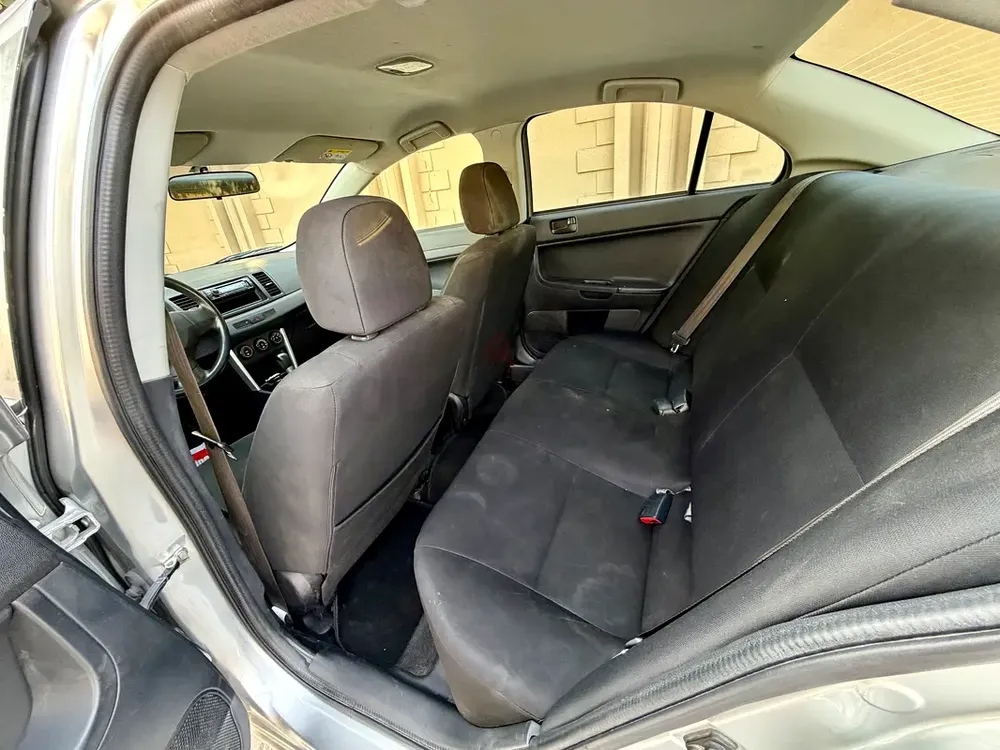 Mitsubishi Lancer 2017, 2.0L, GCC, Accident Free, Original Paint, Service History, 148,000 KM - Image 9