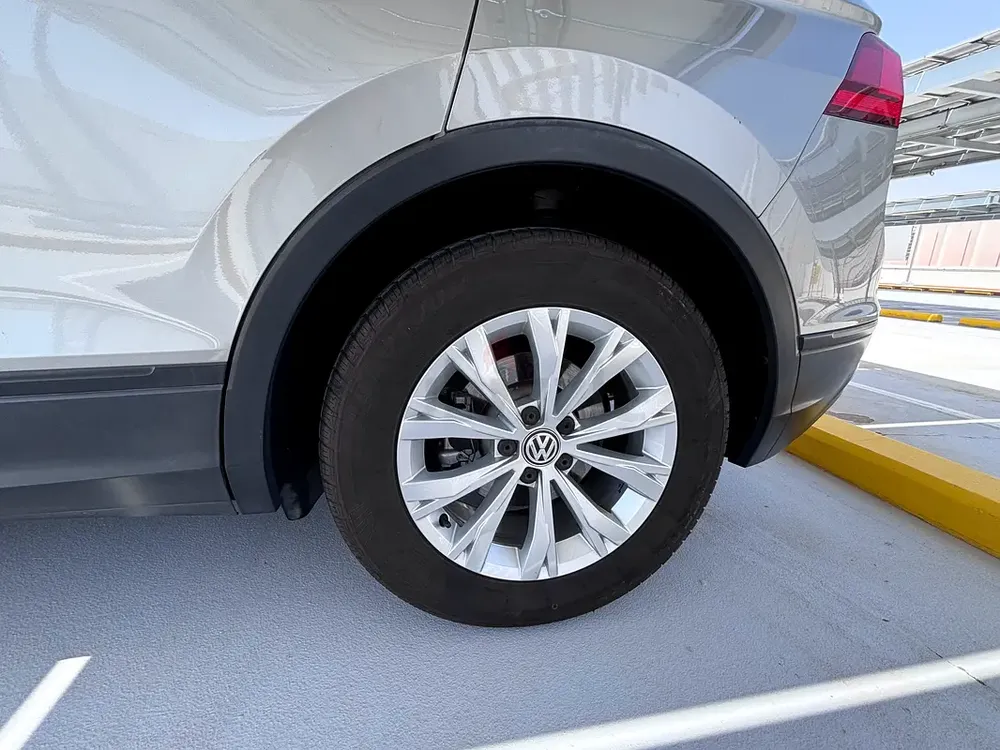 2020 Volkswagen Tiguan SE | GCC Specs | Low Mileage - Image 17