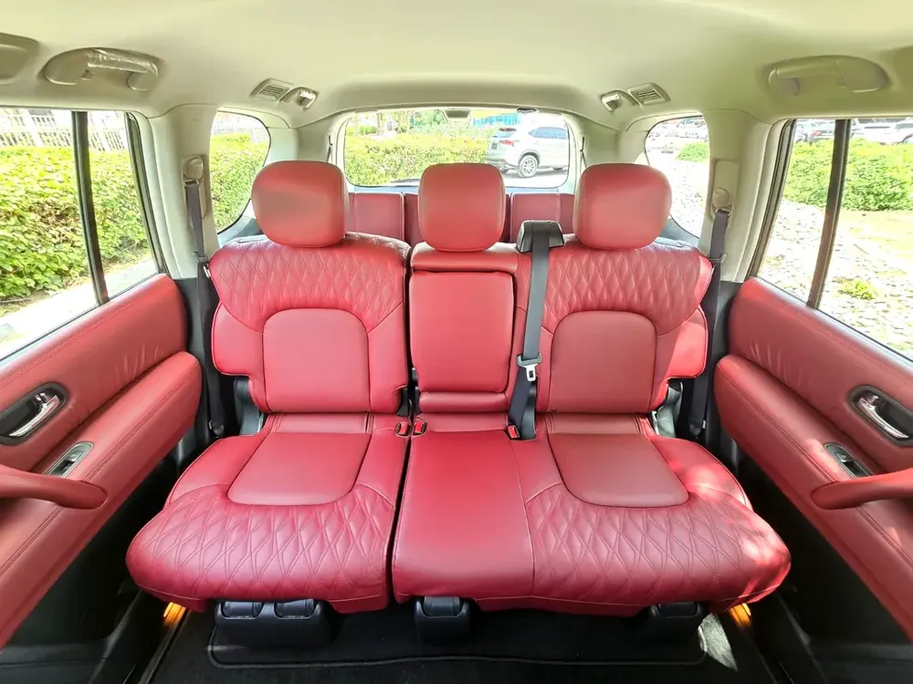 2023 Nissan Patrol LE Platinum City - GCC Specs - Like New! - Image 12