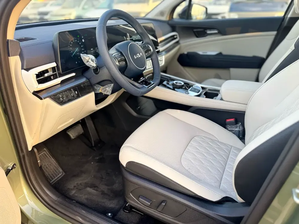 KIA SPORTAGE 2.0 HYBRID FLAGSHIP 4X2 GTLINE MY2025 - Image 12