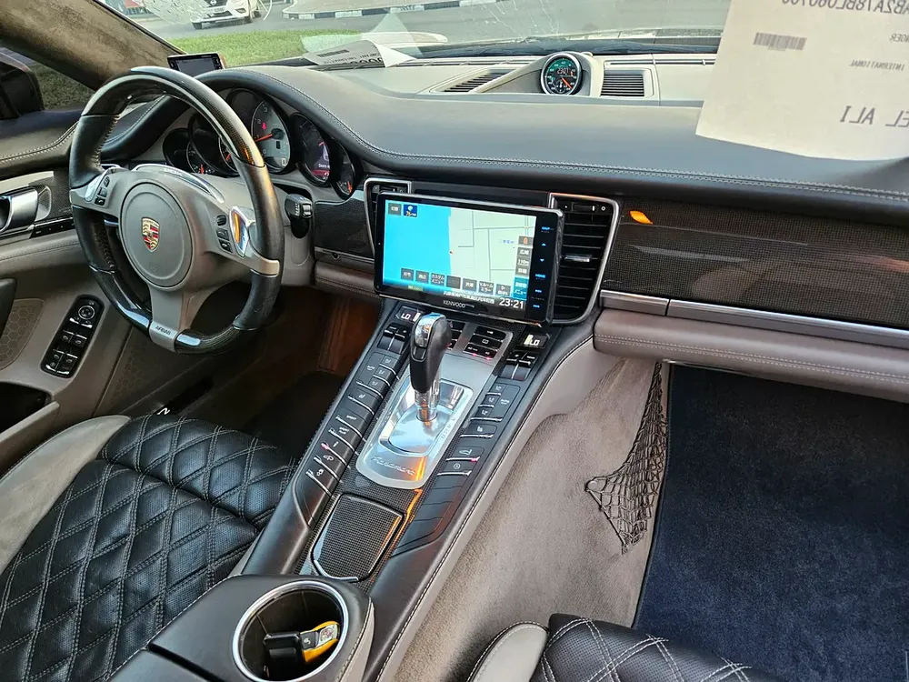 PORSCHE PANAMERA 4S SPORT CHRONO PACKAGE JAPAN IMPORTED - Image 10