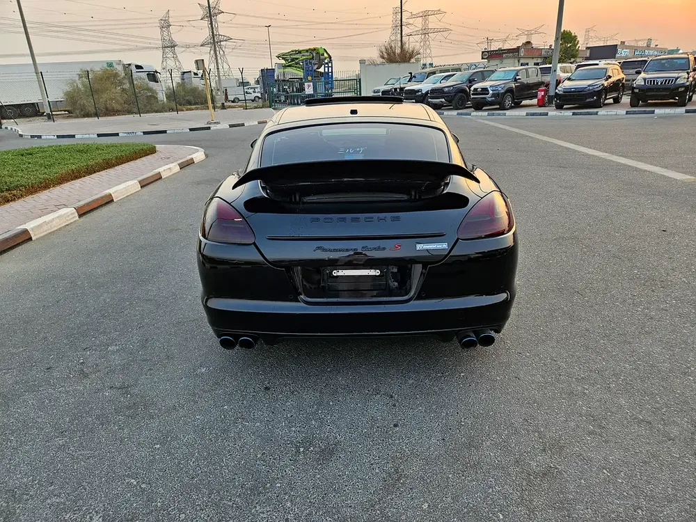 PORSCHE PANAMERA 4S SPORT CHRONO PACKAGE JAPAN IMPORTED - Image 4