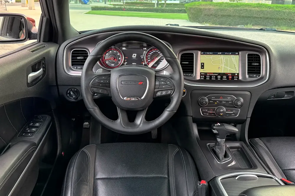 Full Dodge Service History / 2 Keys | Dodge Charger R/T 2018 GCC Specifications - Image 11