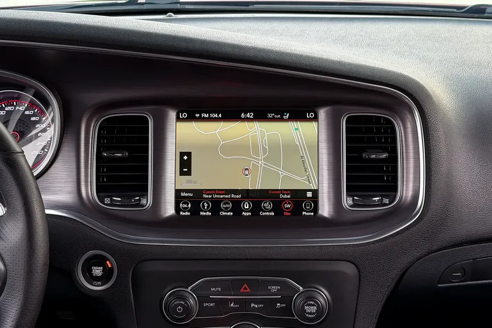 Full Dodge Service History / 2 Keys | Dodge Charger R/T 2018 GCC Specifications - Image 14