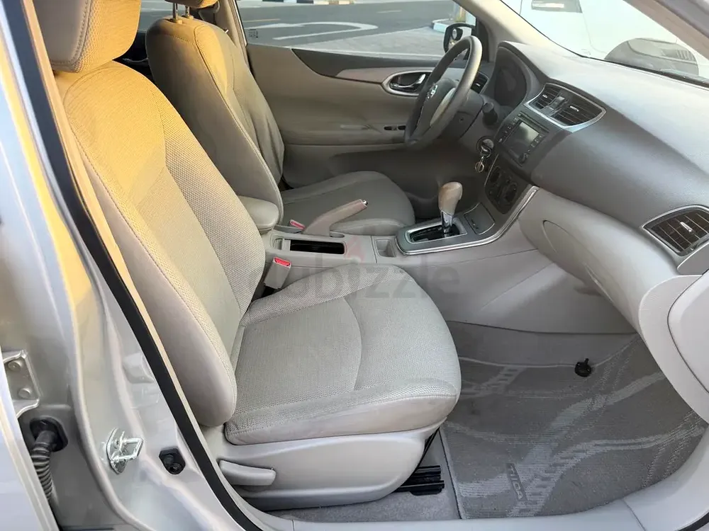 Nissan Tiida 2014 Full Option First Owner Free Accident History - Image 14