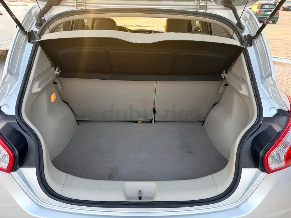 Nissan Tiida 2014 Full Option First Owner Free Accident History - Image 18