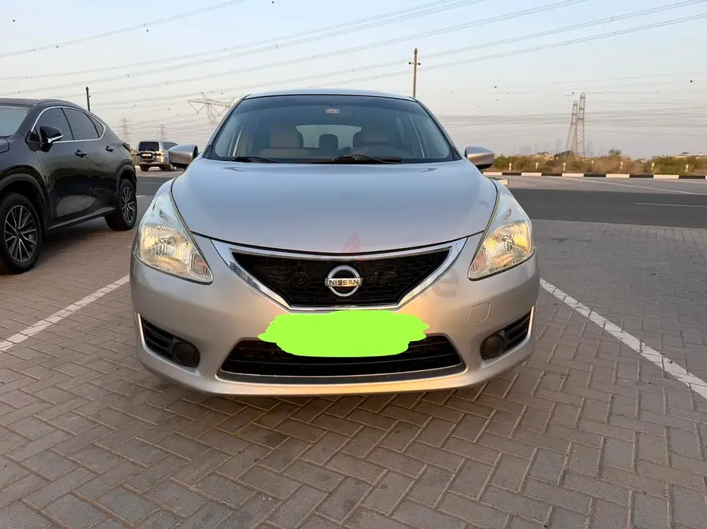 Nissan Tiida 2014 Full Option First Owner Free Accident History - Image 6