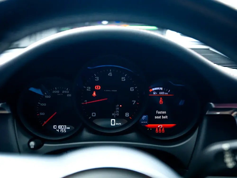 2021 Porsche Macan Standard - GCC Specs - Excellent Condition - Image 11