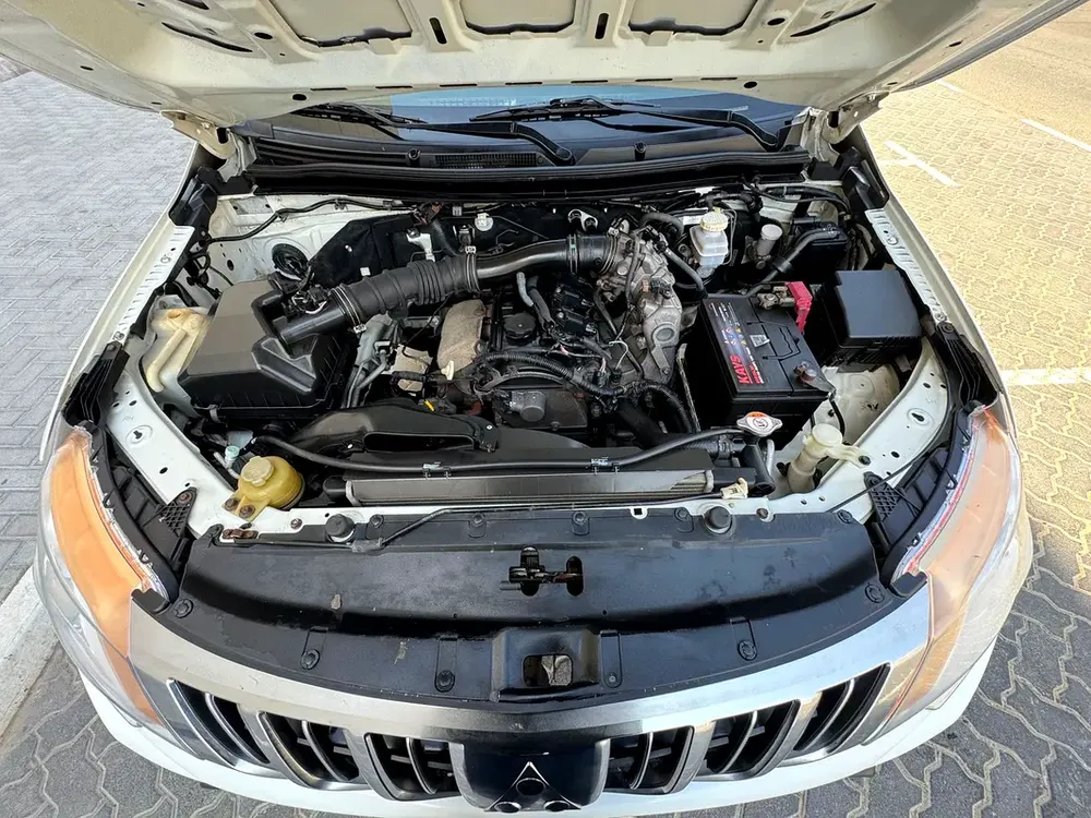 4*4 Mitsubishi L200 - GCC - Double Cabin - Image 7