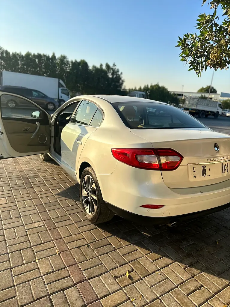 Renault Fluence LE 2016 GCC Specs - Excellent Condition - Image 13