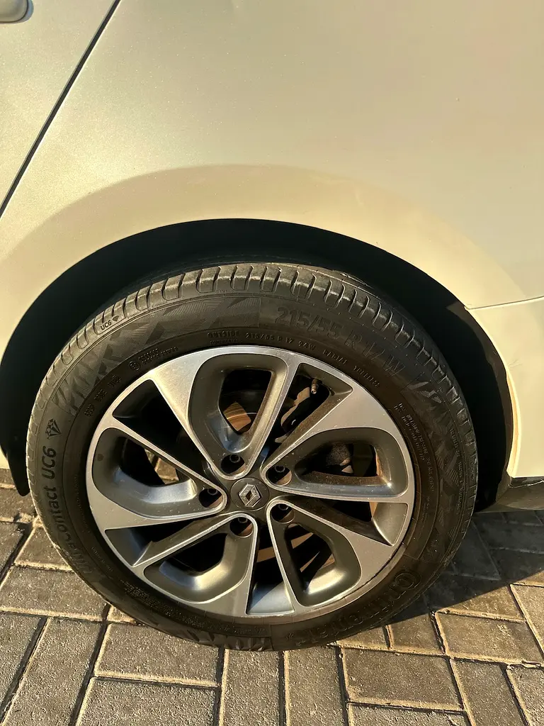 Renault Fluence LE 2016 GCC Specs - Excellent Condition - Image 14