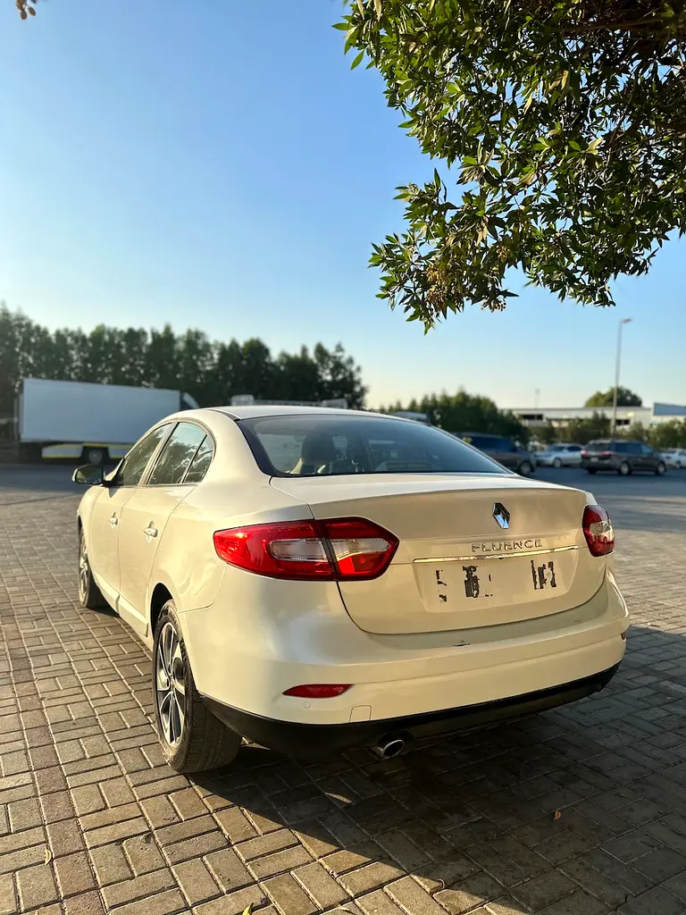 Renault Fluence LE 2016 GCC Specs - Excellent Condition - Image 5
