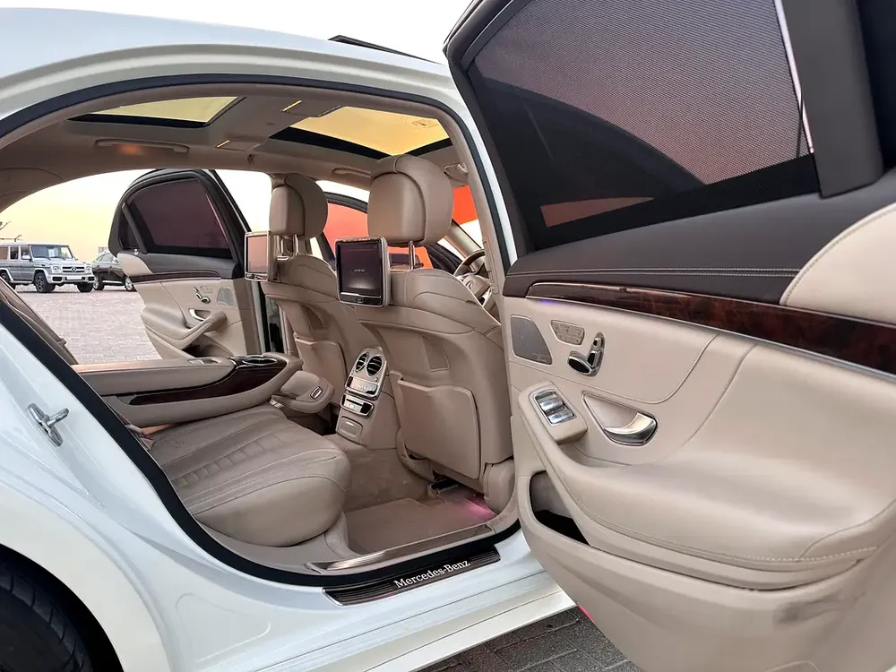 Mercedes S500 2015 GCC first owner original paint full option vip 6 buttons super clean car - Image 18