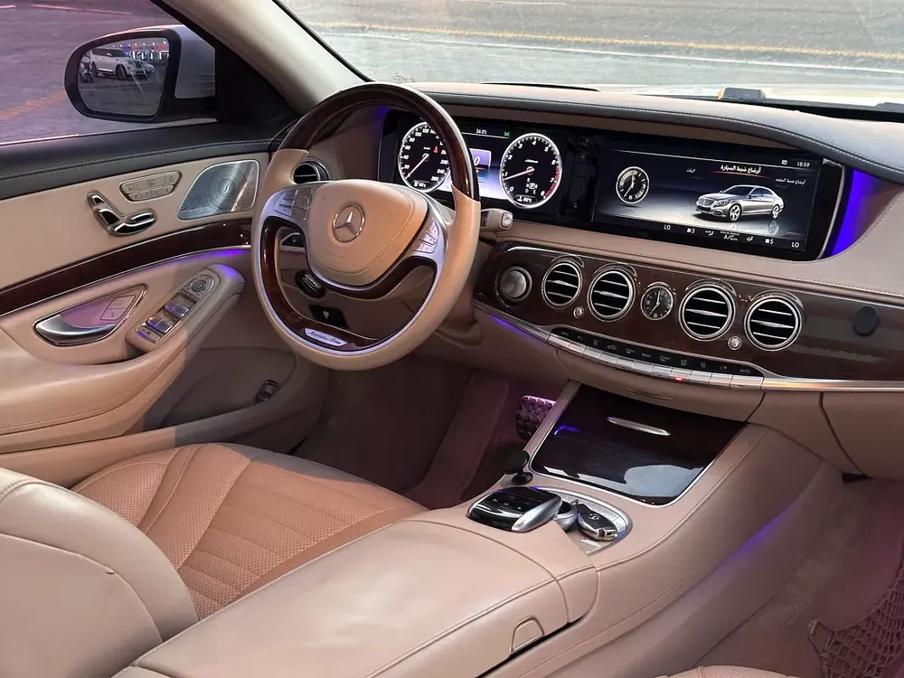 Mercedes S500 2015 GCC first owner original paint full option vip 6 buttons super clean car - Image 7