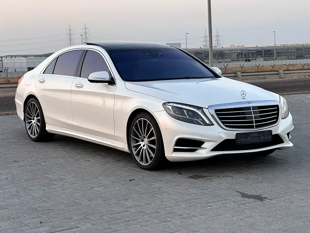 Mercedes S500 2015 GCC first owner original paint full option vip 6 buttons super clean car - Image 8