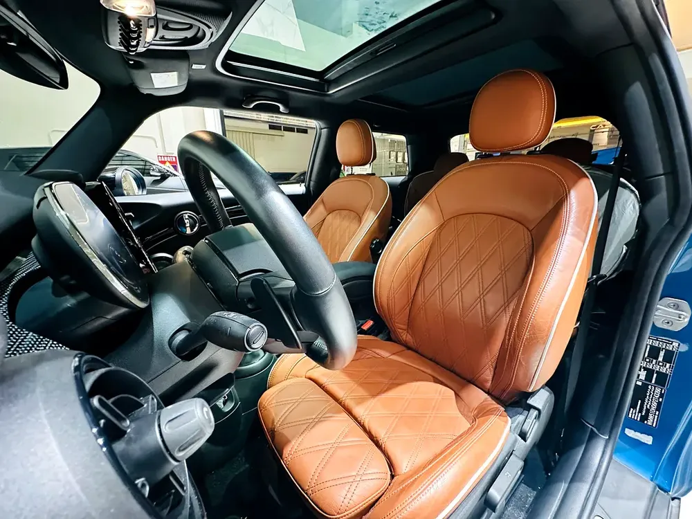 2023 MINI Cooper S GCC Specs-Warranty- Immaculate Condition - Image 17