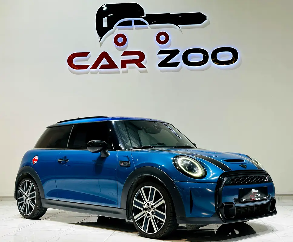 2023 MINI Cooper S GCC Specs-Warranty- Immaculate Condition - Image 7
