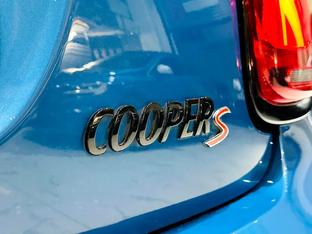 2023 MINI Cooper S GCC Specs-Warranty- Immaculate Condition - Image 9