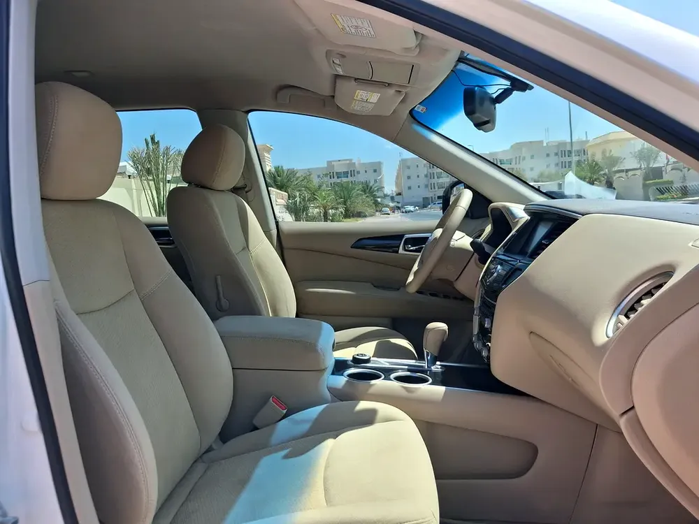 Nissan Pathfinder SV 2015 GCC Specs - Image 15