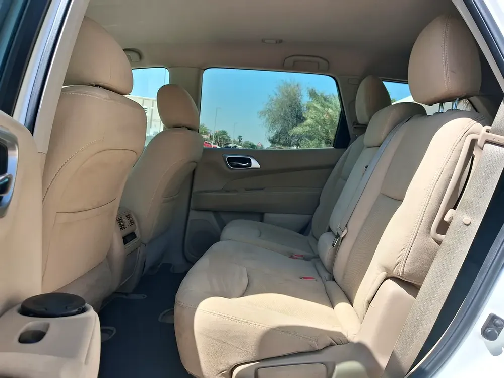 Nissan Pathfinder SV 2015 GCC Specs - Image 7