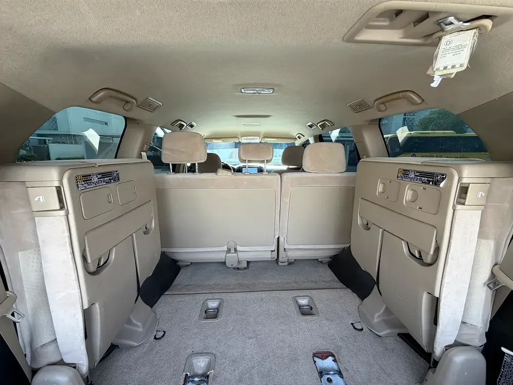 Toyota Land Cruiser GXR White V6 2008 In Excellent Condition - Image 18