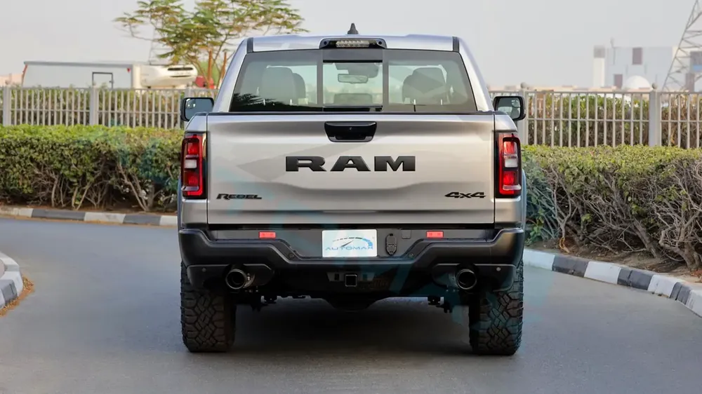 ( Air Suspension / Rambox / Bedliner ) 2026/2026 RAM 1500 Rebel GT 3.0TT Hurricane GCC 0KM - Image 6