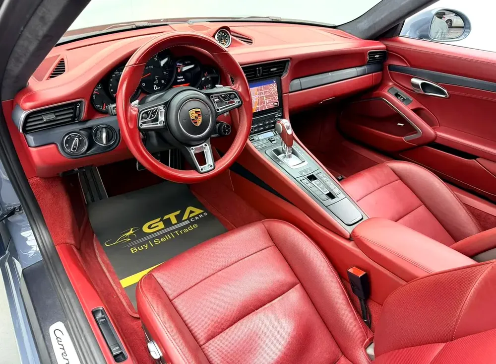 2018 Porsche 911 Carrera GTS, 2027 Porsche Warranty, Full Porsche Service History, Fully Loaded, GCC - Image 12