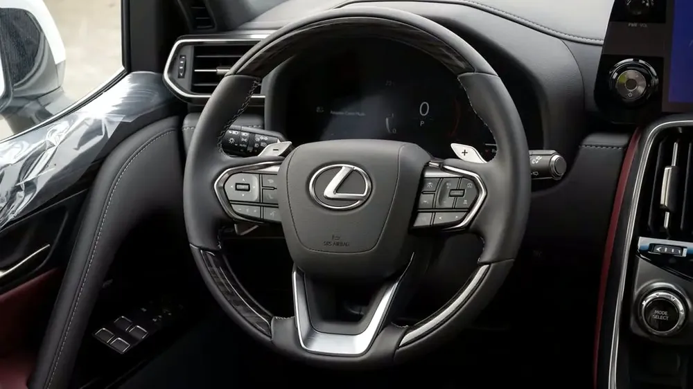 2026 Lexus LX700h Urban 7-Seater HEV Remote Engine Starter 3.5L V6 Twin-Turbo Hybrid A/T 4WD Export - Image 9