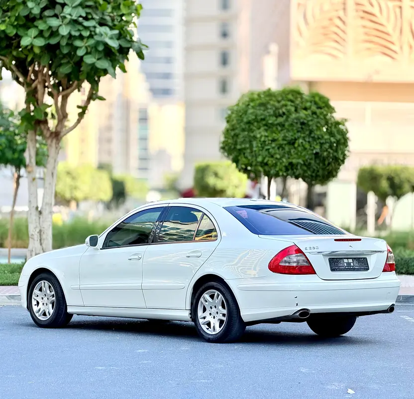 Mercedes-Benz E280 – 2008 | Excellent Condition - Image 6