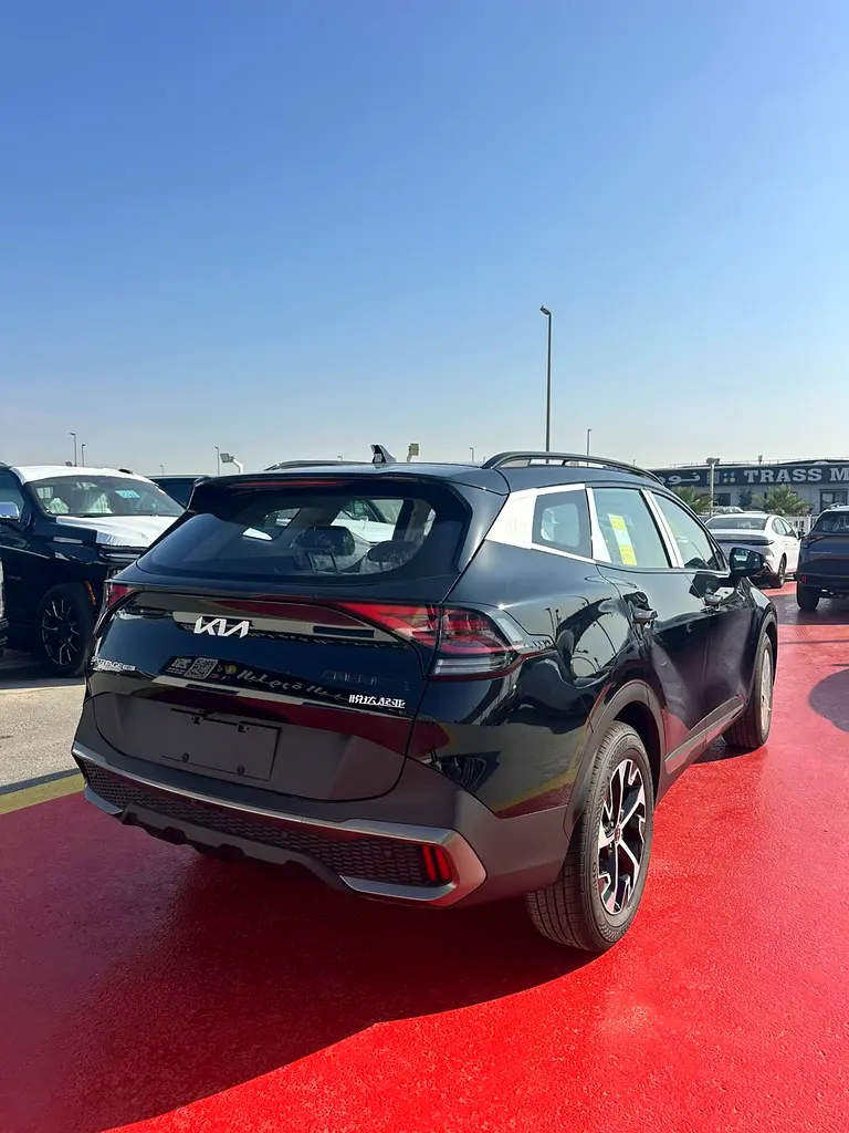 Kia Sportage 2.0 Hybrid Full Option - Image 4