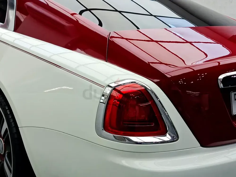 Rolls-Royce wraith full option 4 button starlight roof - Image 5